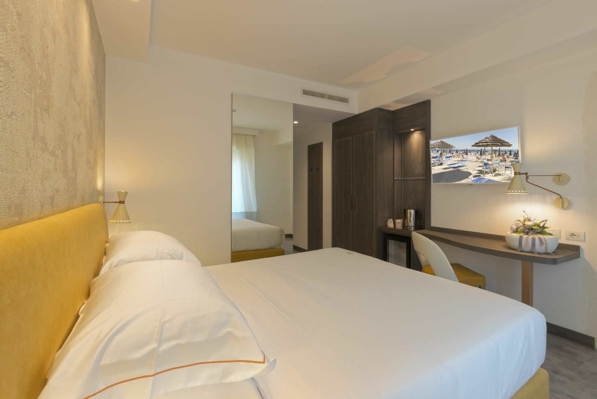 Ghibli Hotel Civitanova Marche Eksteriør billede